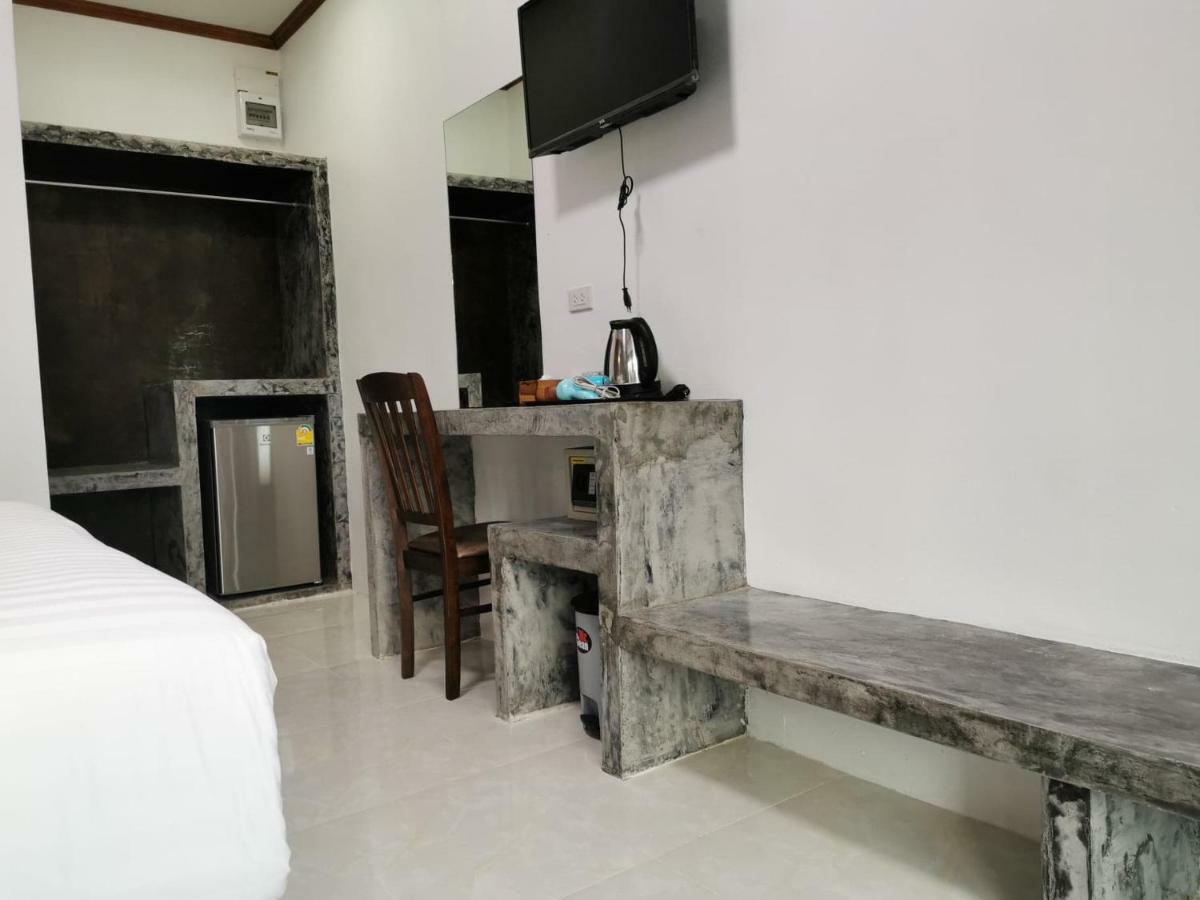 Laila​ Place Koh Lanta Exterior foto